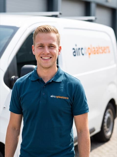 Daan Peters, Installatiemonteur bij Aircoplaatsers